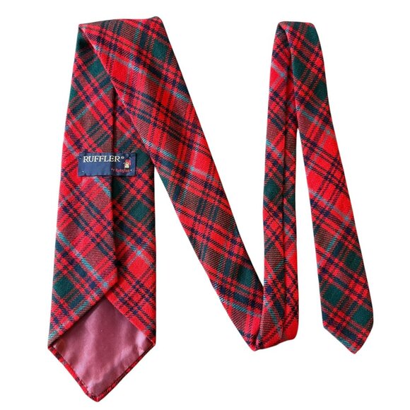 Vintage Ruffler For Gimbels Grant Red Green Tartan Wool Necktie Woven Scotland - Picture 9 of 9